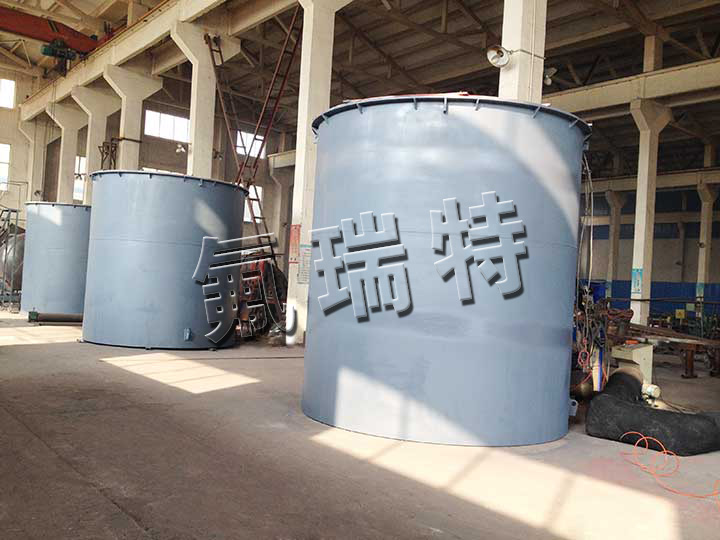鋼襯塑儲罐、反應釜